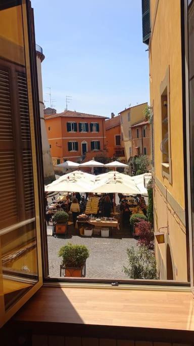 A Casa Di Giuseppe E Tiziana - Centro Storico 30 Min Di Treno Da Roma Apartment Frascati