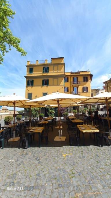 A Casa Di Giuseppe E Tiziana - Centro Storico 30 Min Di Treno Da Roma Frascati