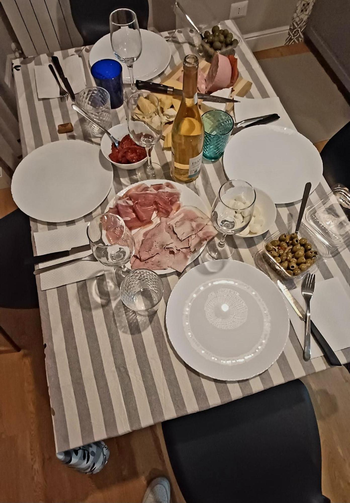 Apartment A Casa Di Giuseppe E Tiziana - Centro Storico 30 Min Di Treno Da Roma *